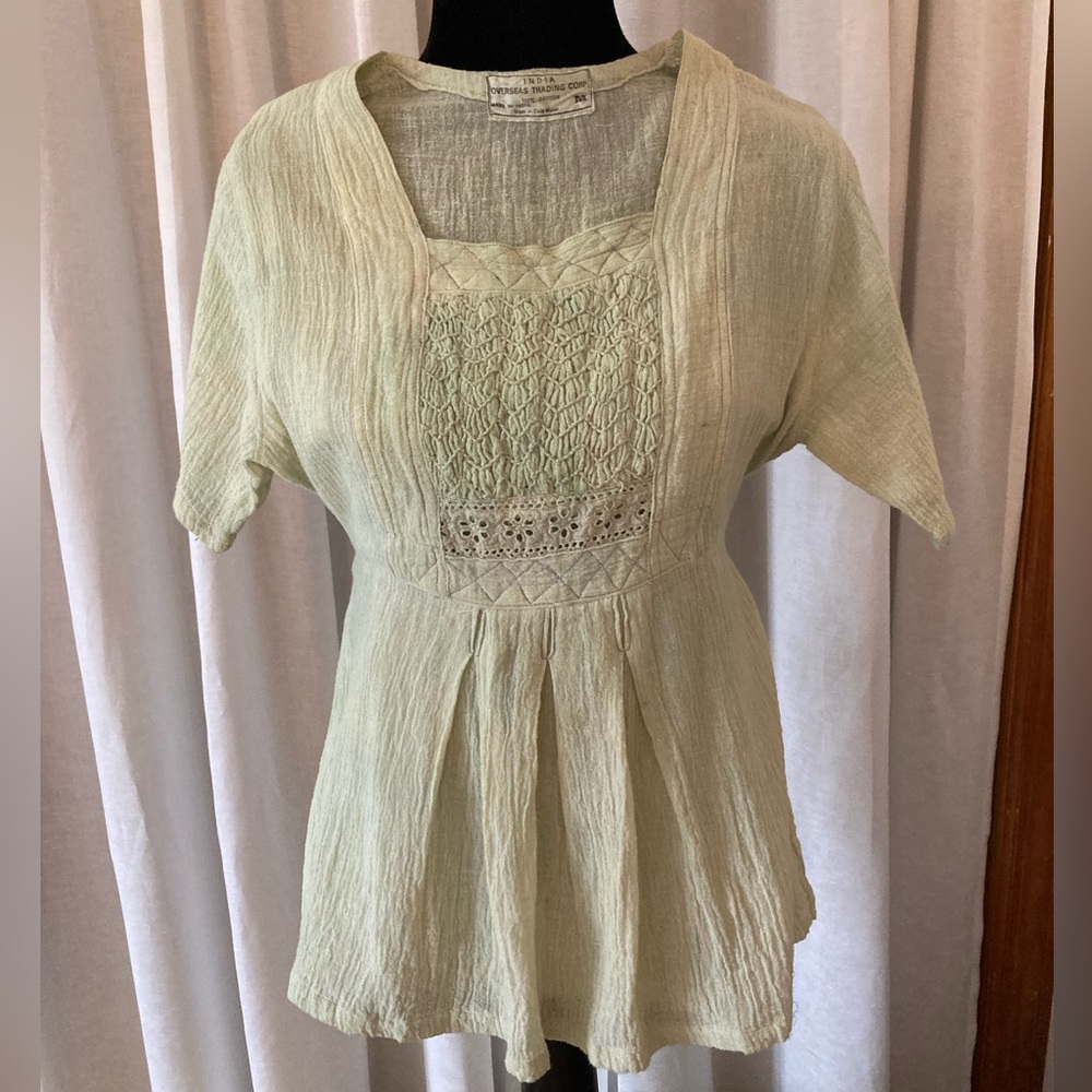 Vintage 70s Peasant Top by India Overseas Trading Corp